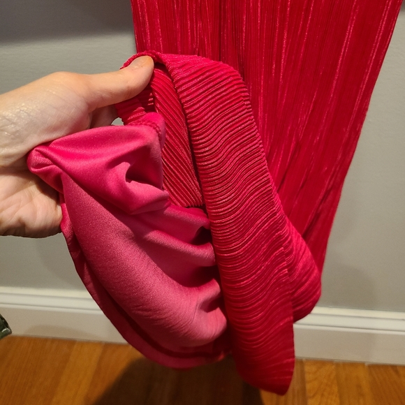 BCBGeneration SHIRRED CUTOUT gorgeous MAXI DRESS - Picture 5 of 6